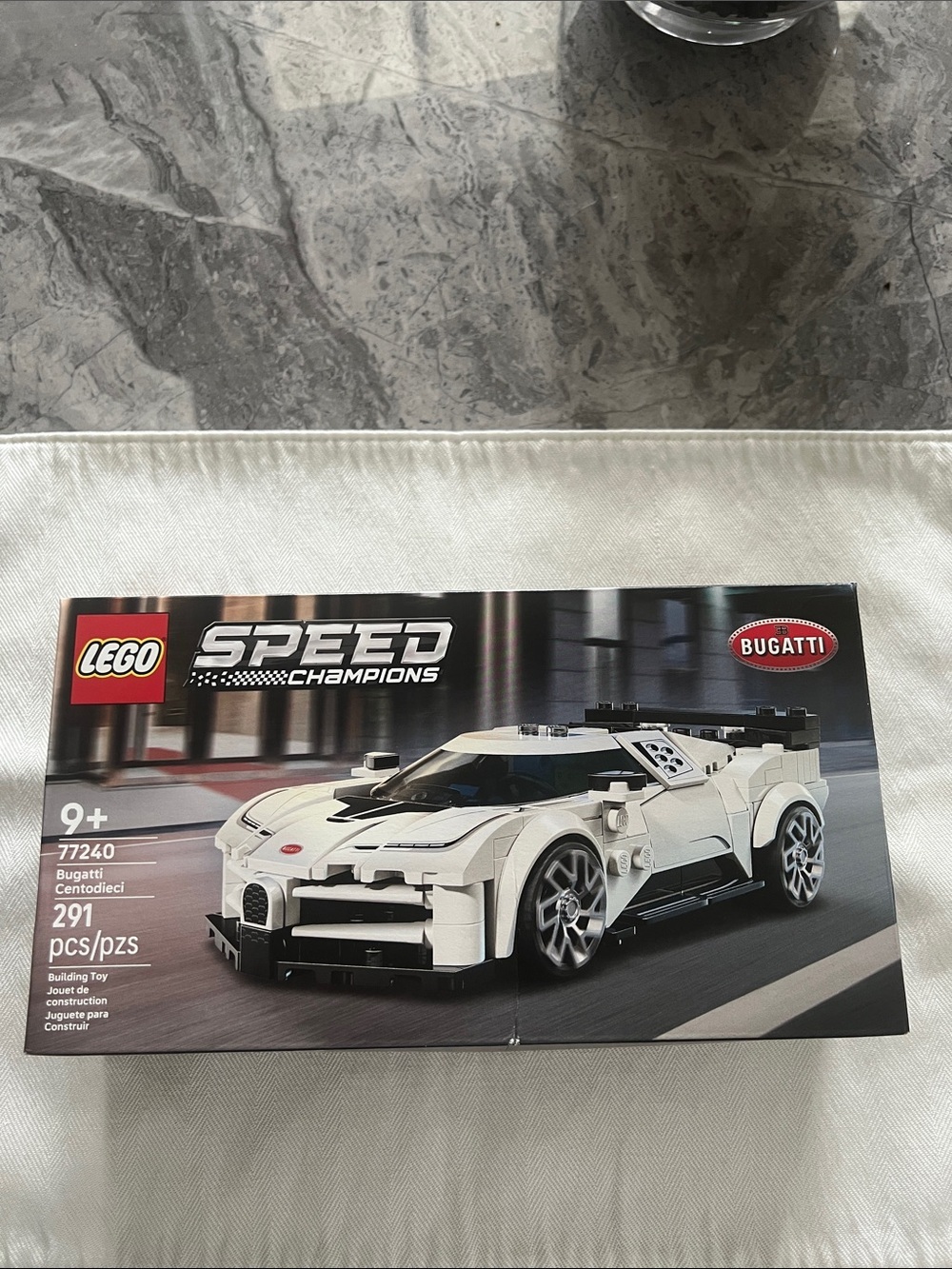 LEGO Speed Champions White Bugatti Centodieci Kids Toy Set. NEW in box.